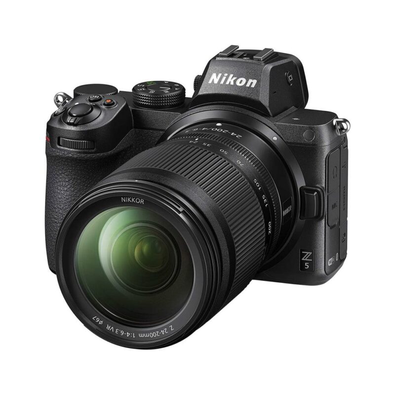 Nikon Z5 + Z 24-200mm f/4-6.3 VR + SD 64GB Lexar 667x Pro