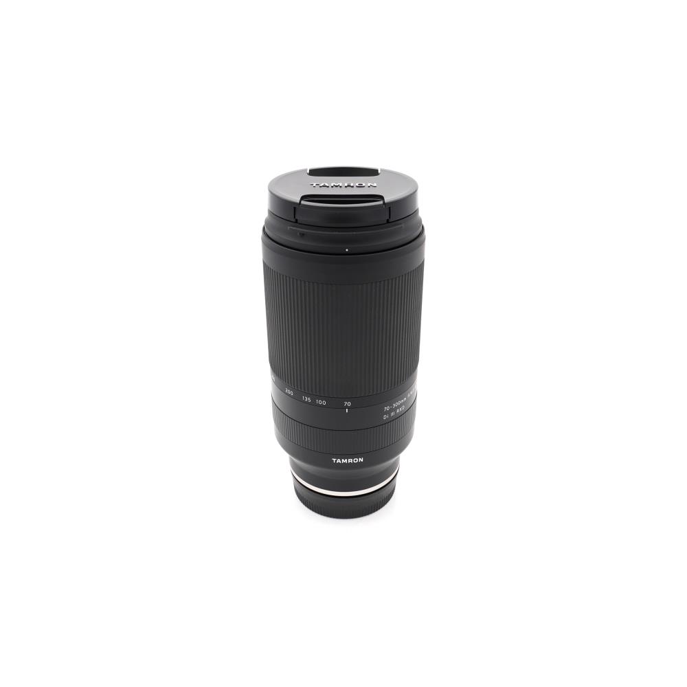 Tamron 70-300mm f/4.5-6.3 Di III RXD (Sony E)