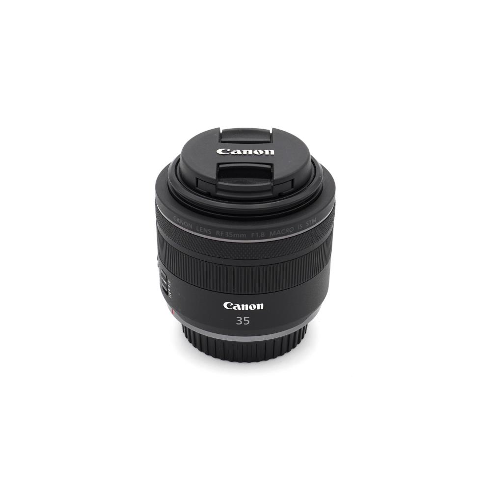 Canon RF 35mm f/1.8 Macro IS STM