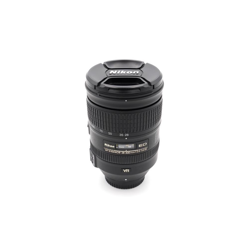 Nikon AF-S 28-300mm f/3.5-5.6 G ED VR