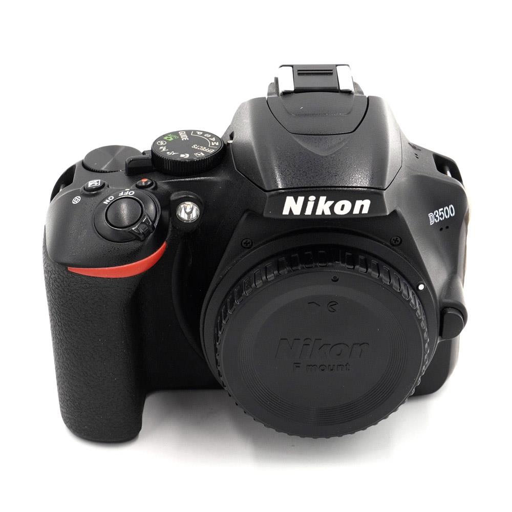 Nikon D3500