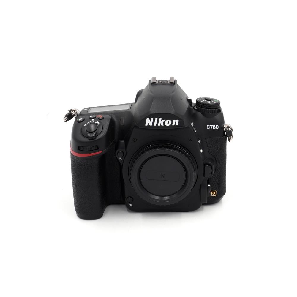 Nikon D780