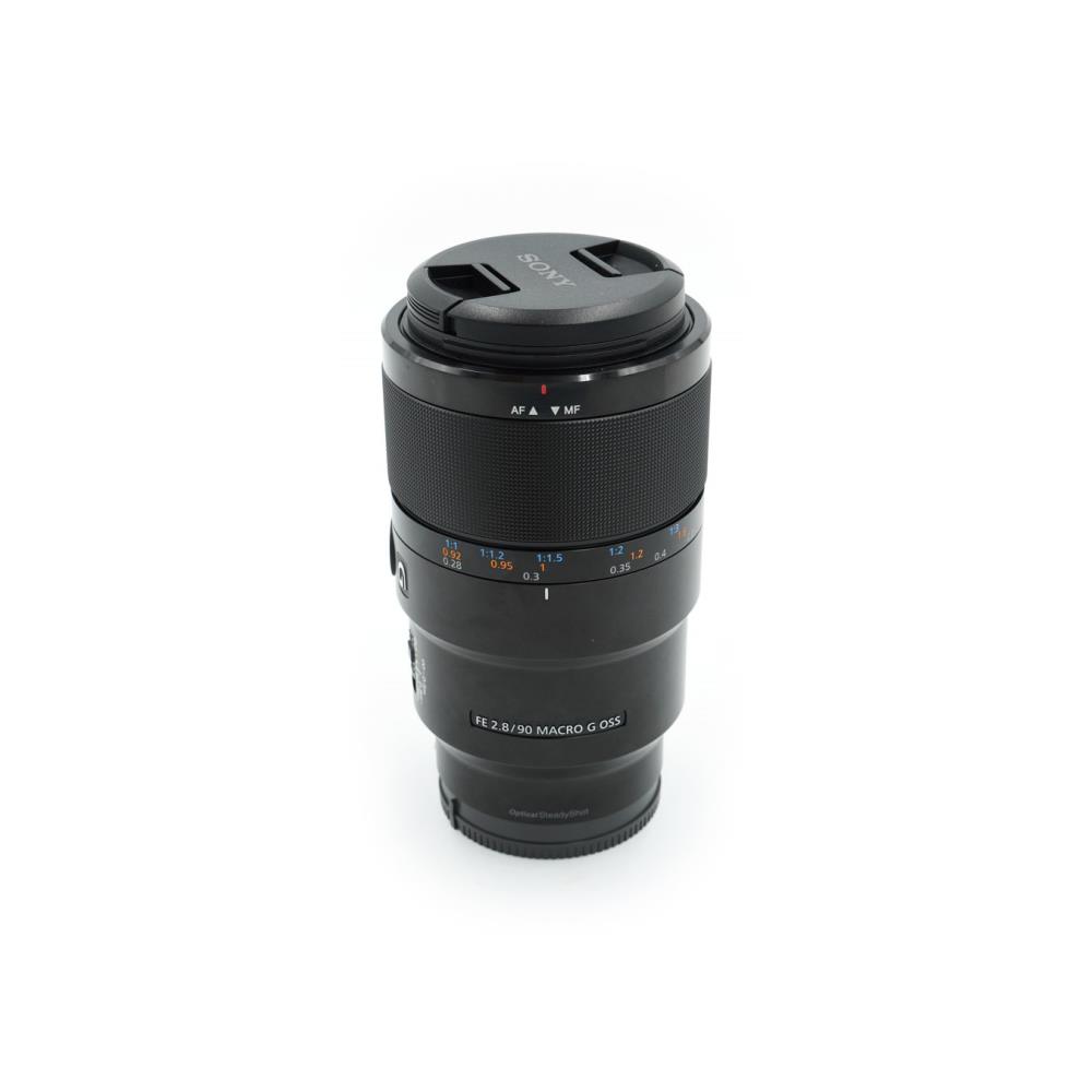 Sony FE 90mm f/2.8 Macro G OSS