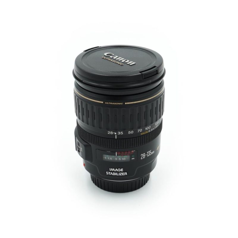 Canon EF 28-135mm f/3.5-5.6 IS USM