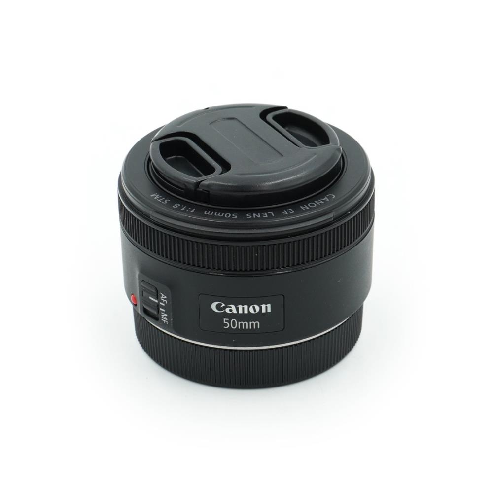 Canon EF 50mm f/1.8 STM