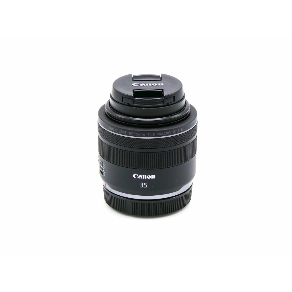 Canon RF 35mm f/1.8 Macro IS STM