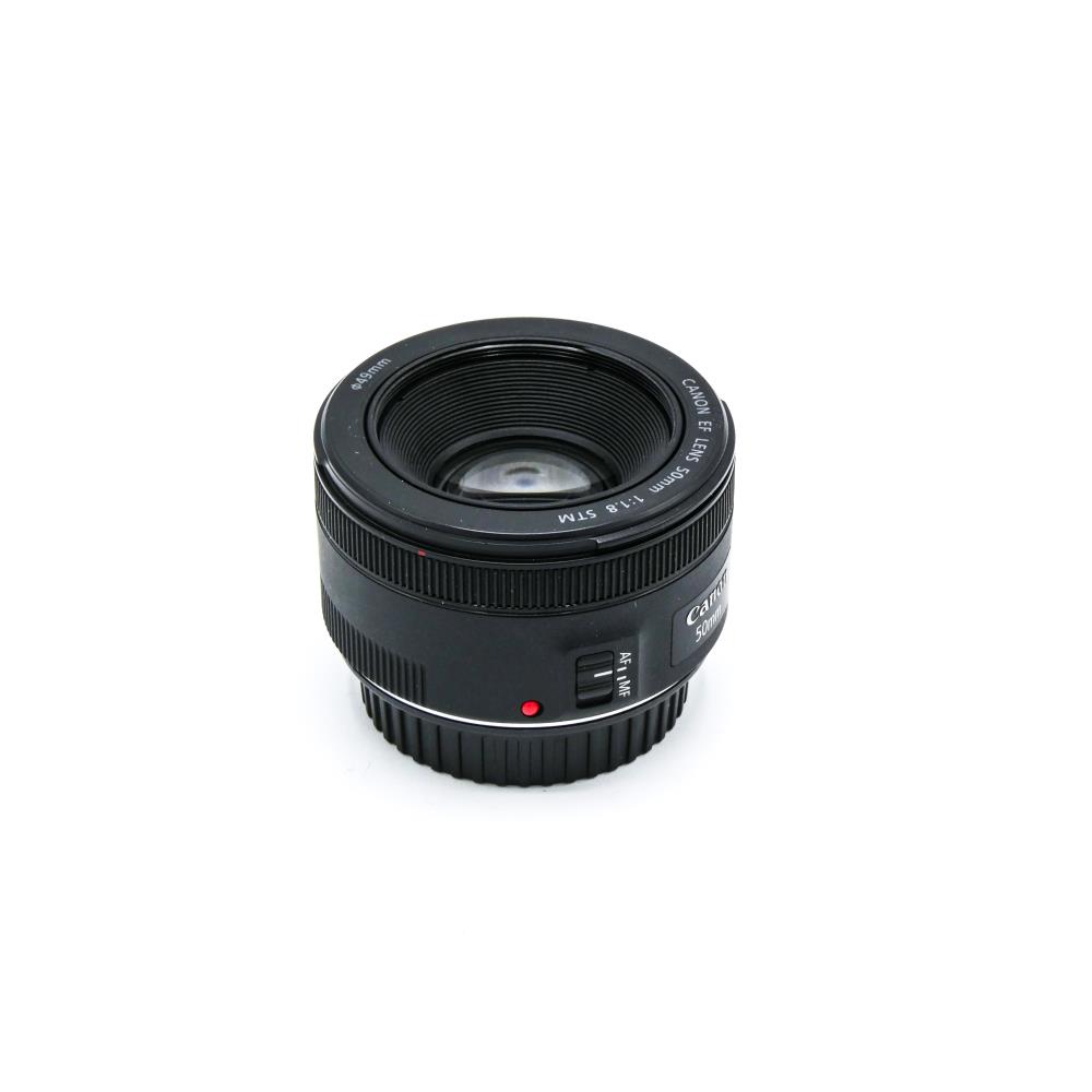 Canon EF 50mm f/1.8 STM