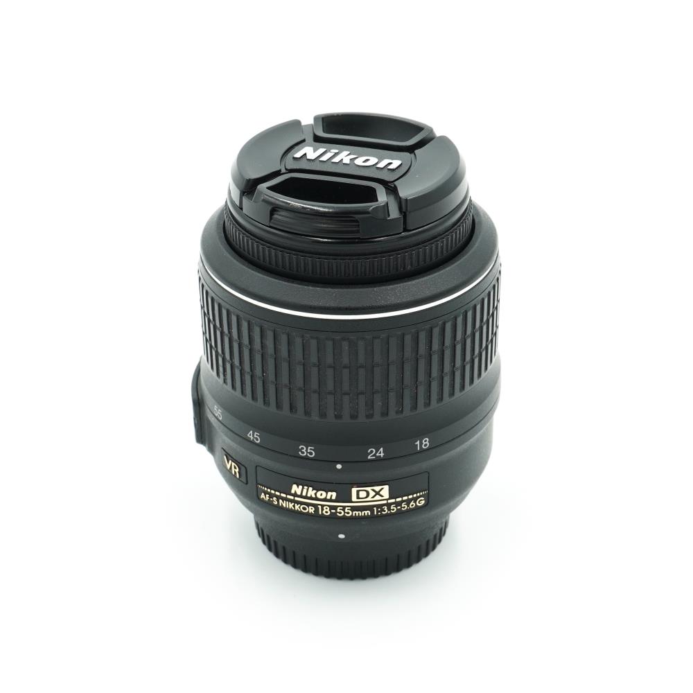 Nikon AF-S DX 18-55mm f/3.5-5.6 G VR