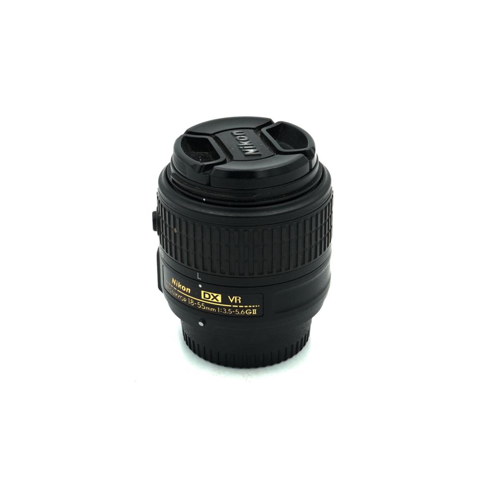 Nikon AF-S DX 18-55mm f/3.5-5.6 G VR II