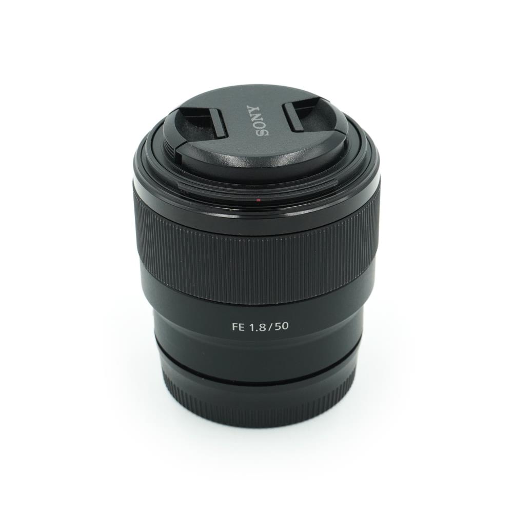 Sony FE 50mm f/1.8