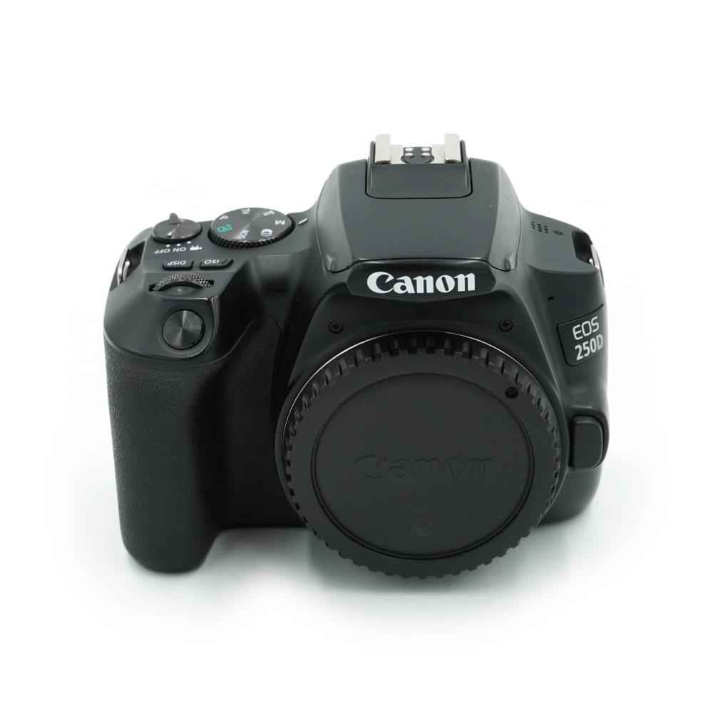 Canon EOS 250D