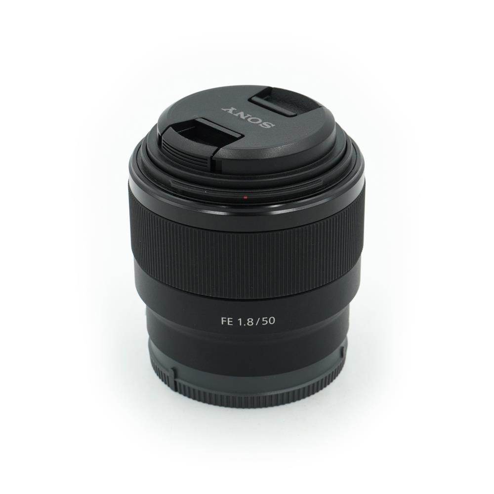 Sony FE 50mm f/1.8