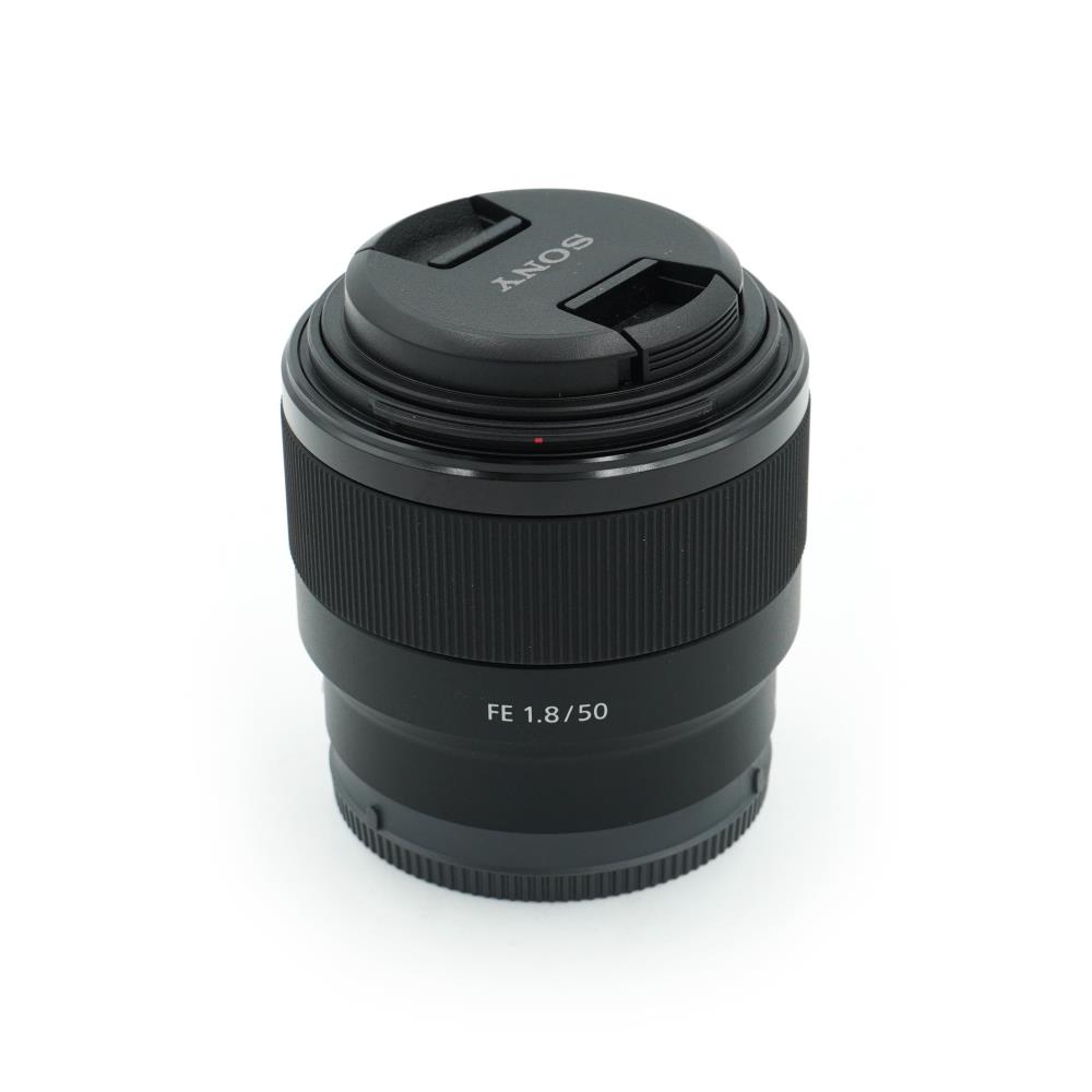 Sony FE 50mm f/1.8