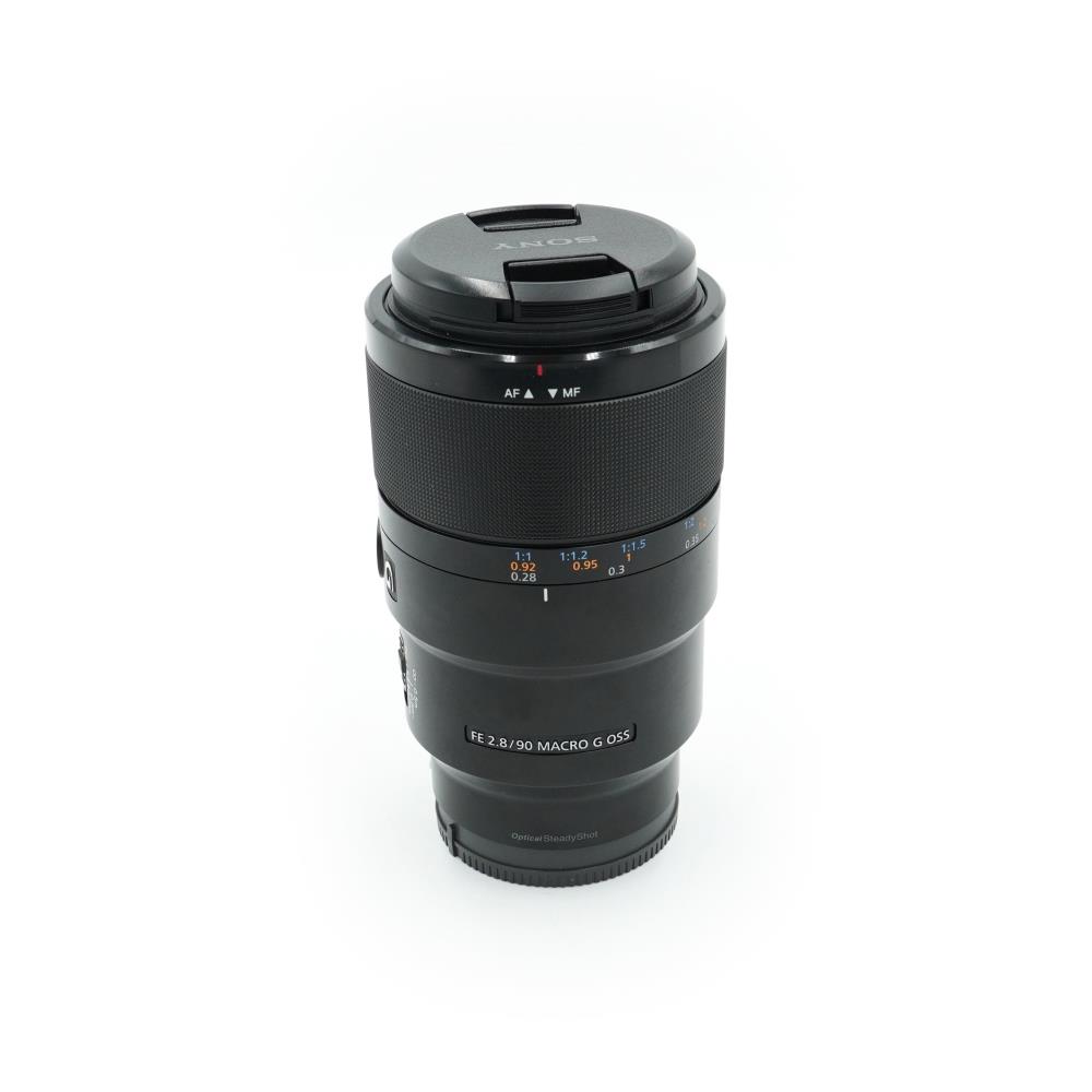 Sony FE 90mm f/2.8 Macro G OSS