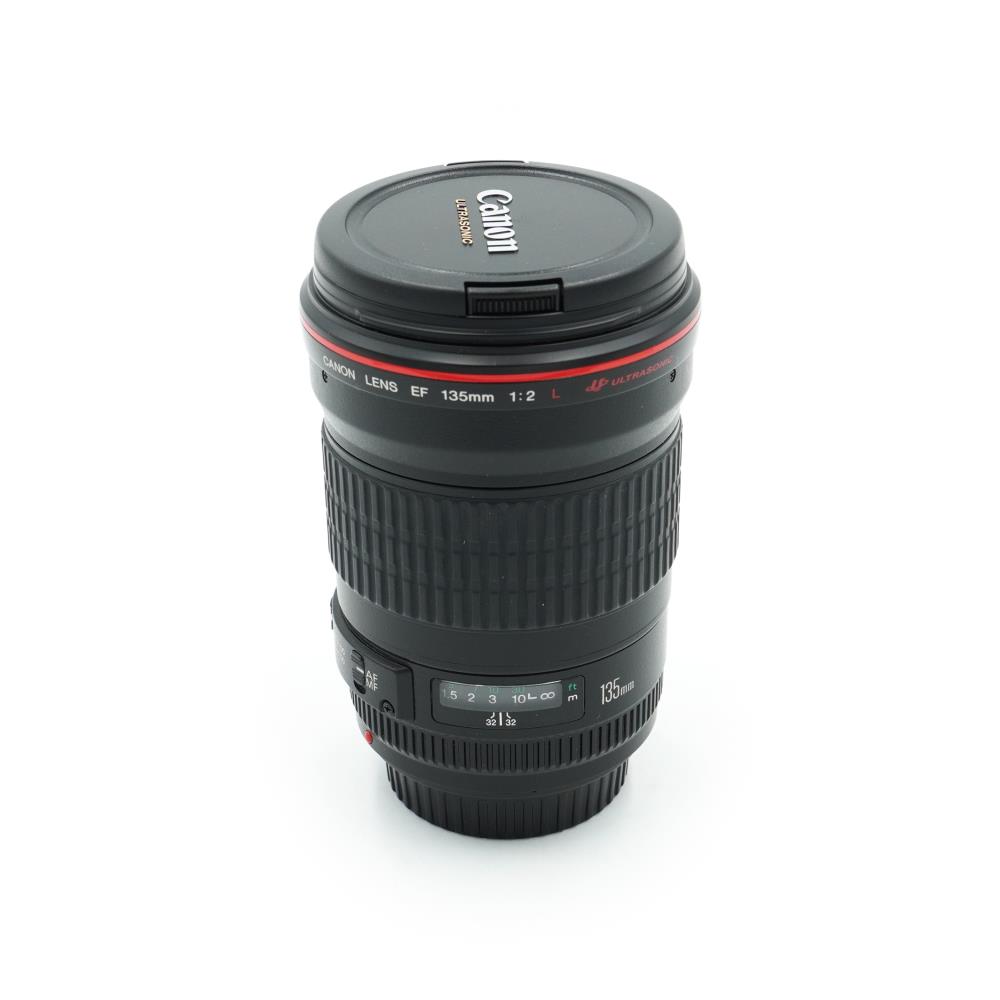 Canon EF 135mm f/2.0 L USM