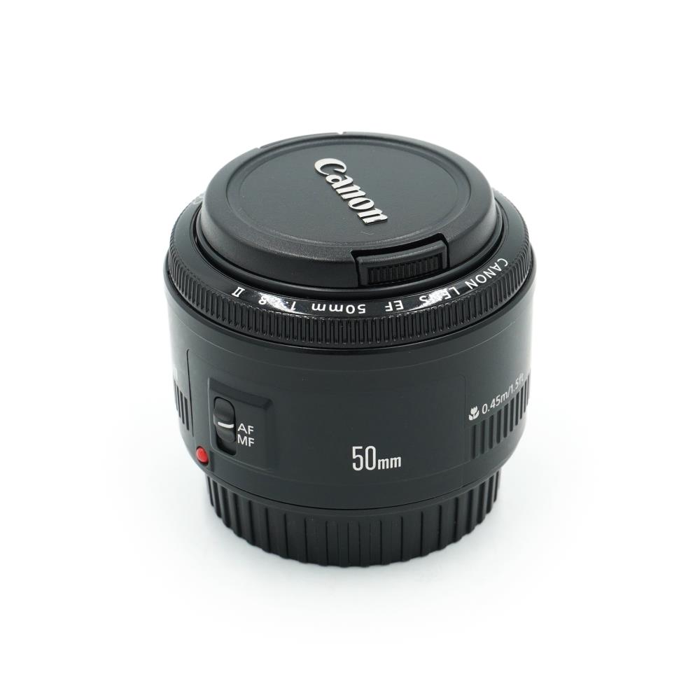 Canon EF 50mm f/1.8 II