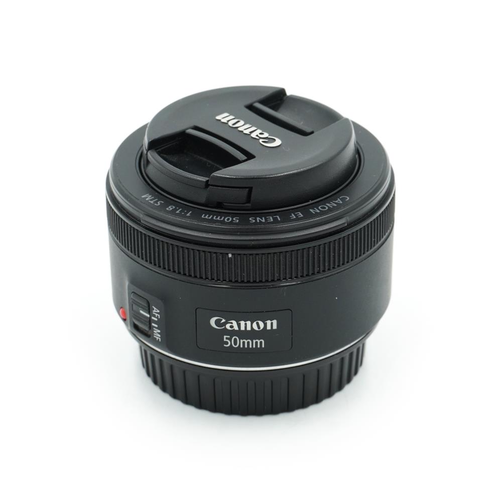 Canon EF 50mm f/1.8 STM