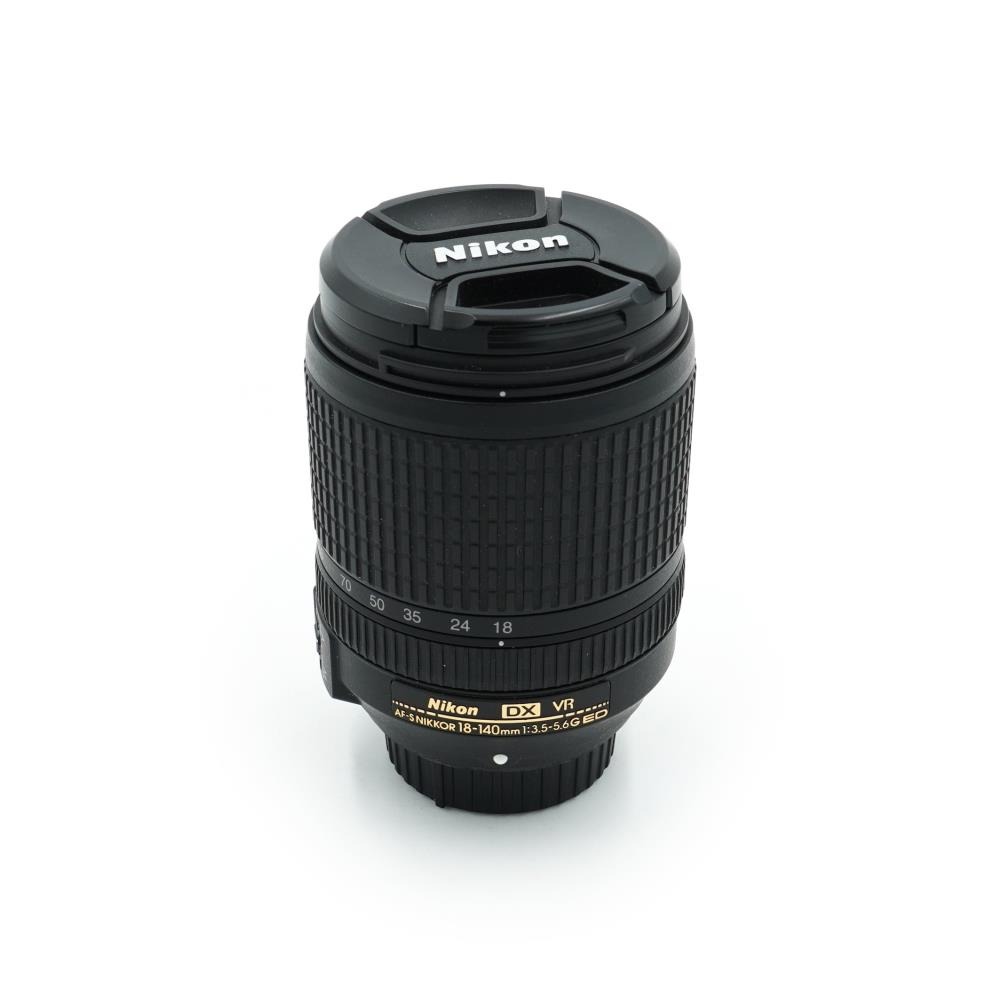 Nikon AF-S DX 18-140mm f/3.5-5.6G ED VR