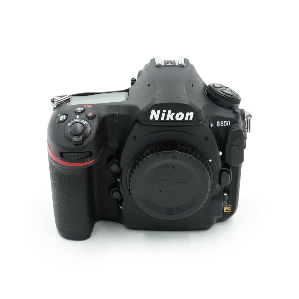 Nikon D850