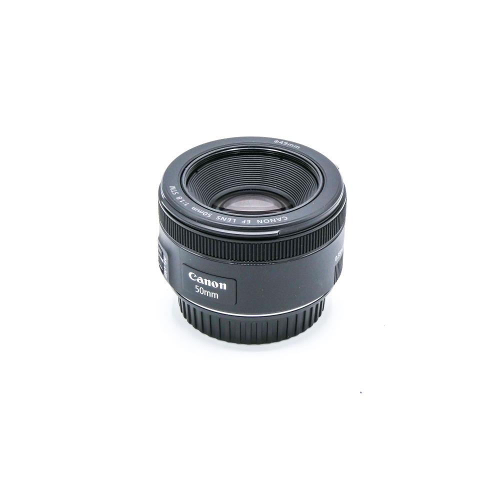 Canon EF 50mm f/1.8 STM