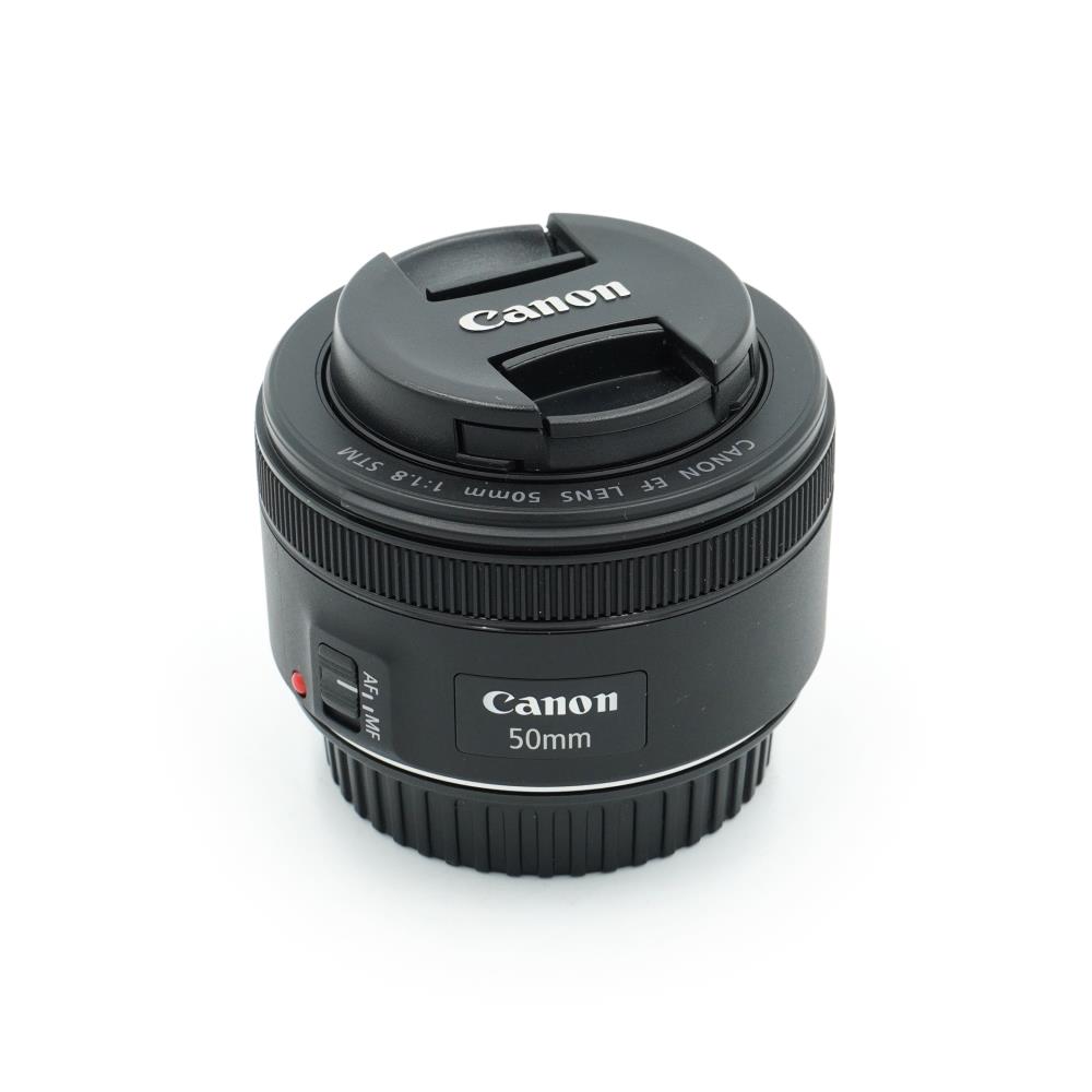 Canon EF 50mm f/1.8 STM