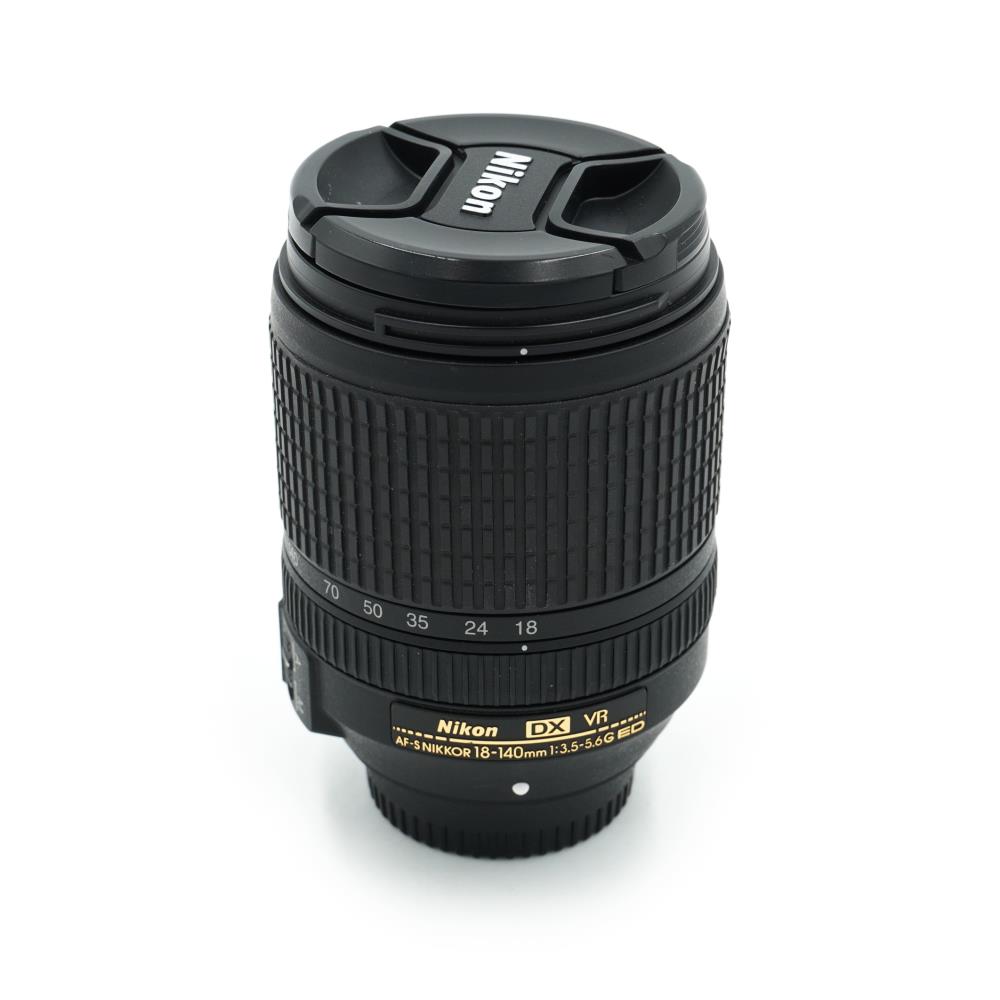 Nikon AF-S DX 18-140mm f/3.5-5.6G ED VR