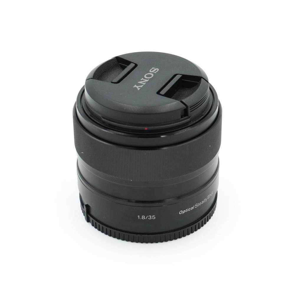 Sony E 35mm f/1.8 OSS