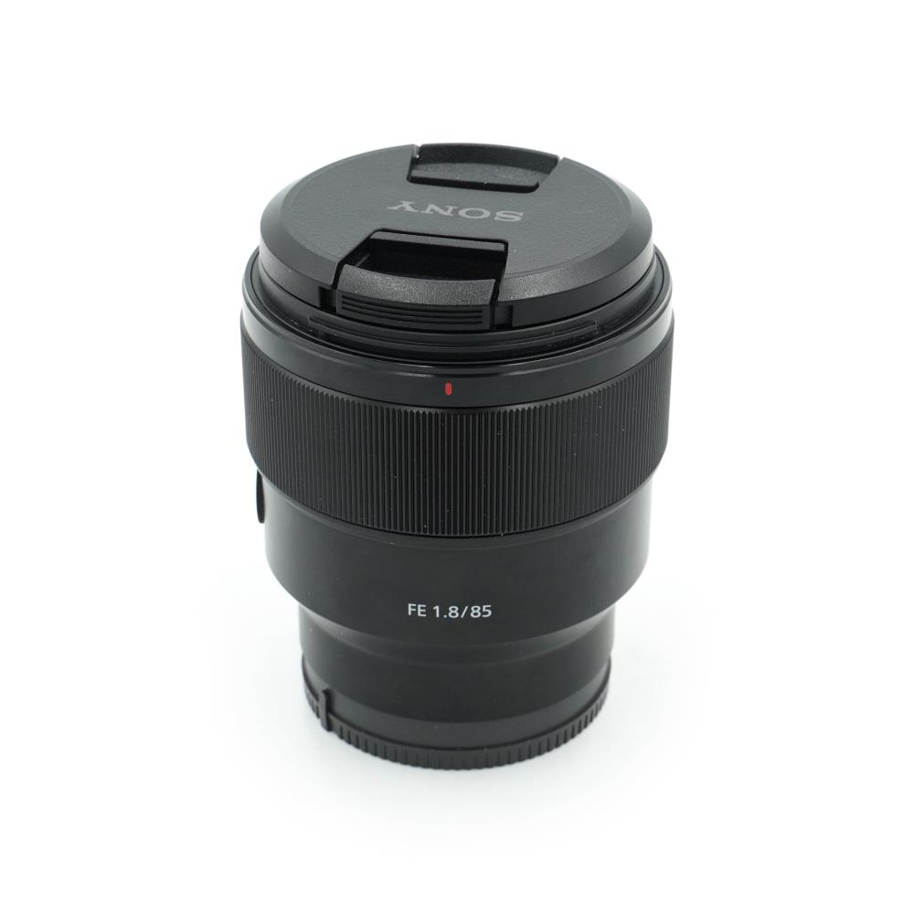 Sony FE 85mm f/1.8