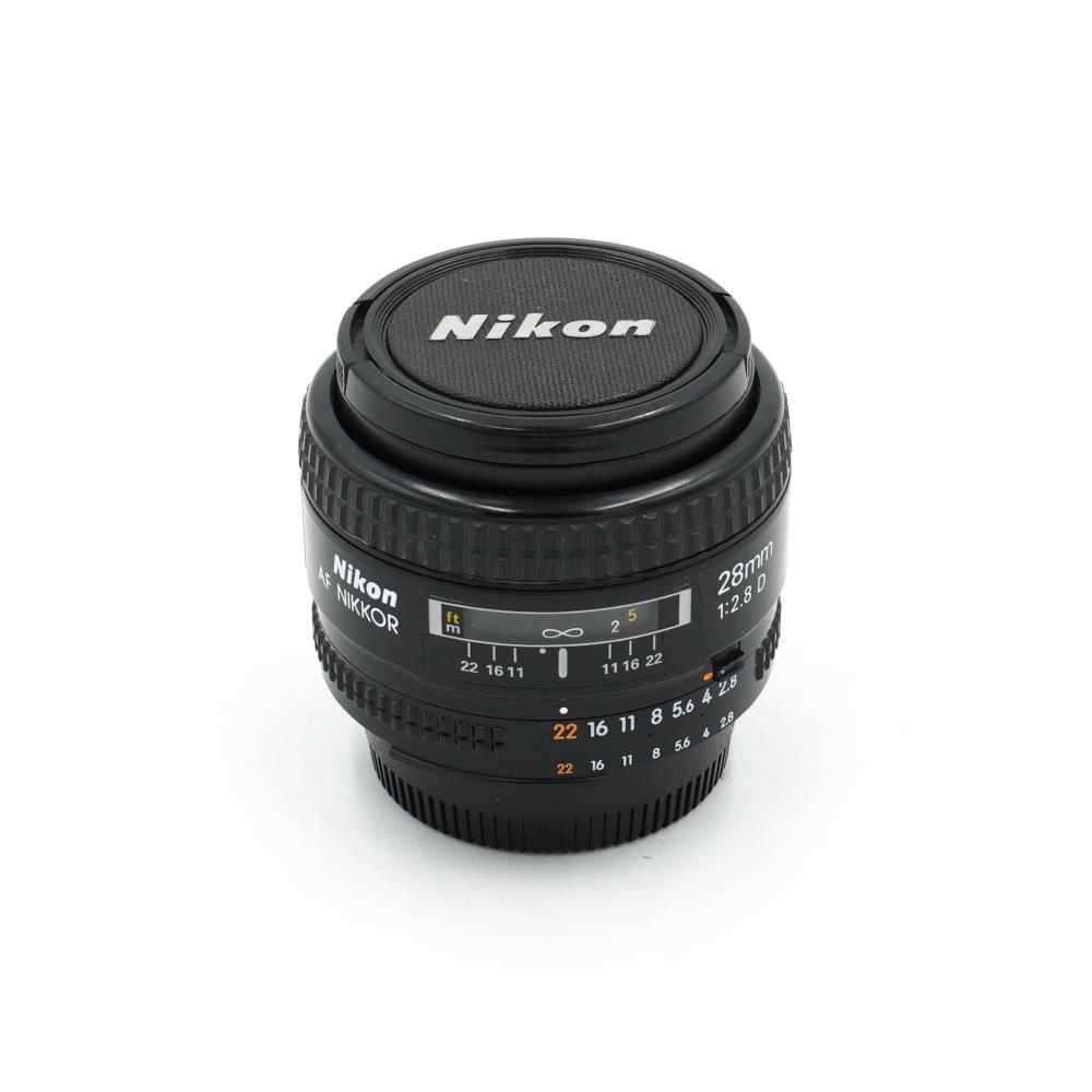 Nikon AF 28mm f/2.8 D