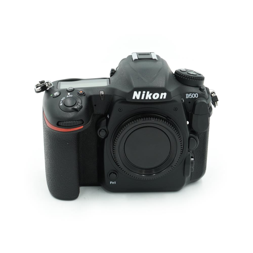 Nikon D500