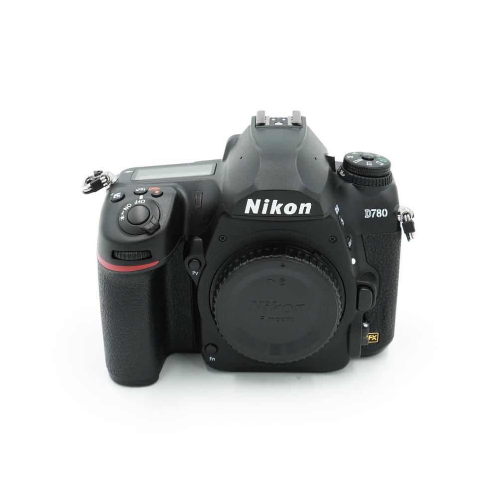 Nikon D780