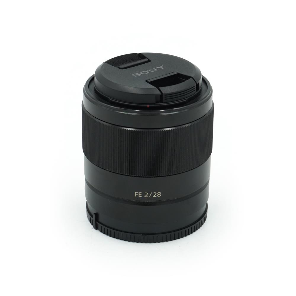 Sony FE 28mm f/2