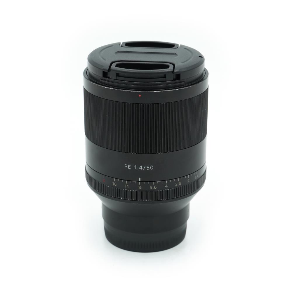 Sony FE 50mm f/1.4 ZA Planar T*