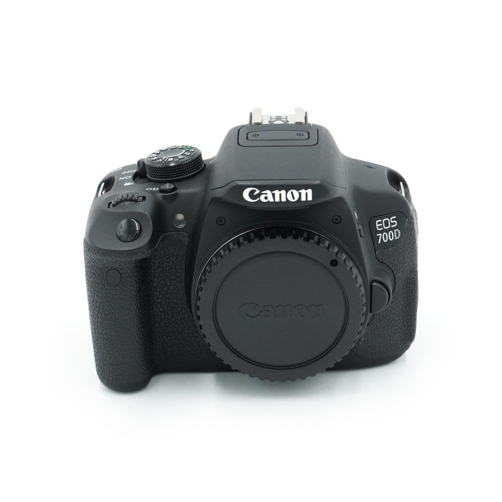 Canon EOS 700D