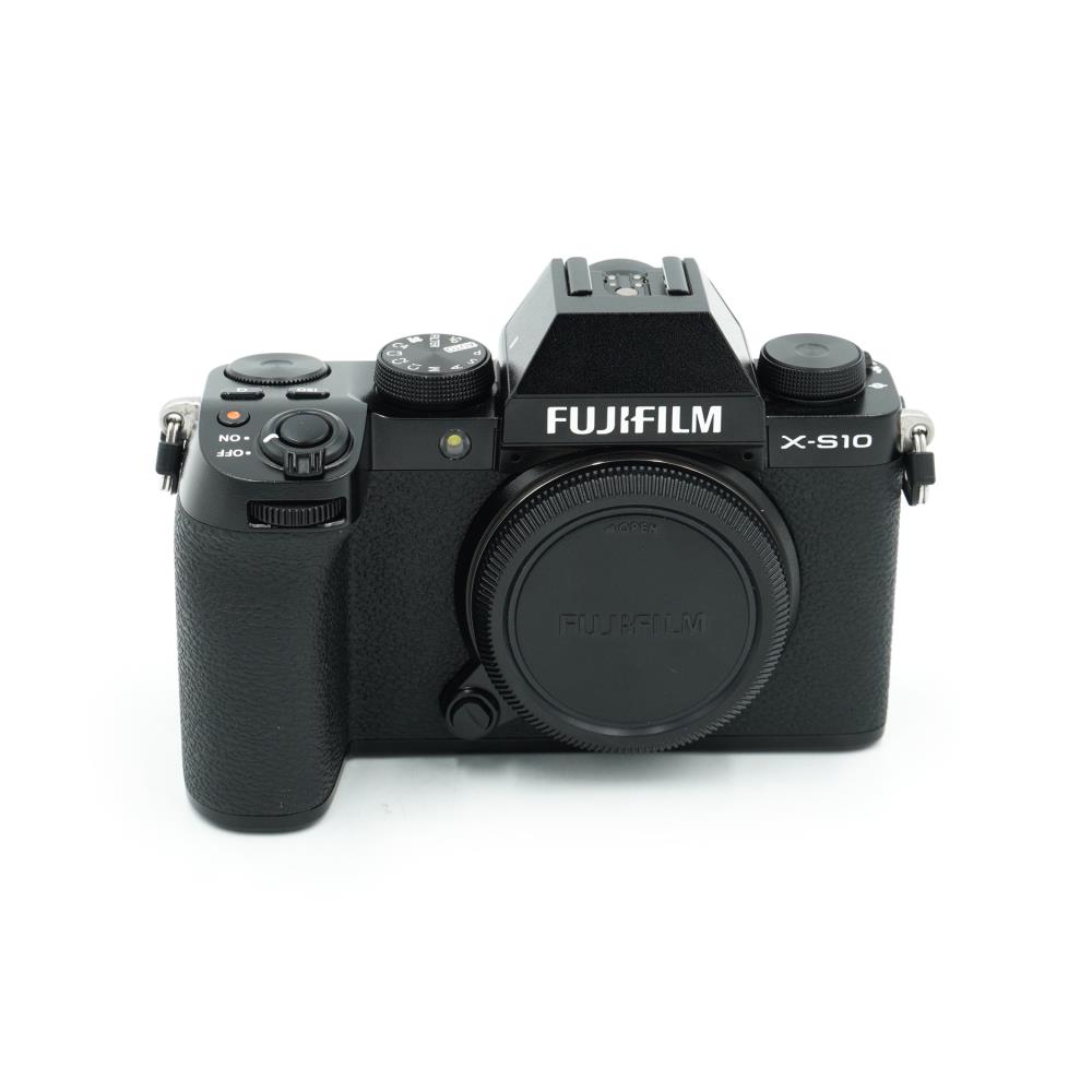 Fujifilm X-S10