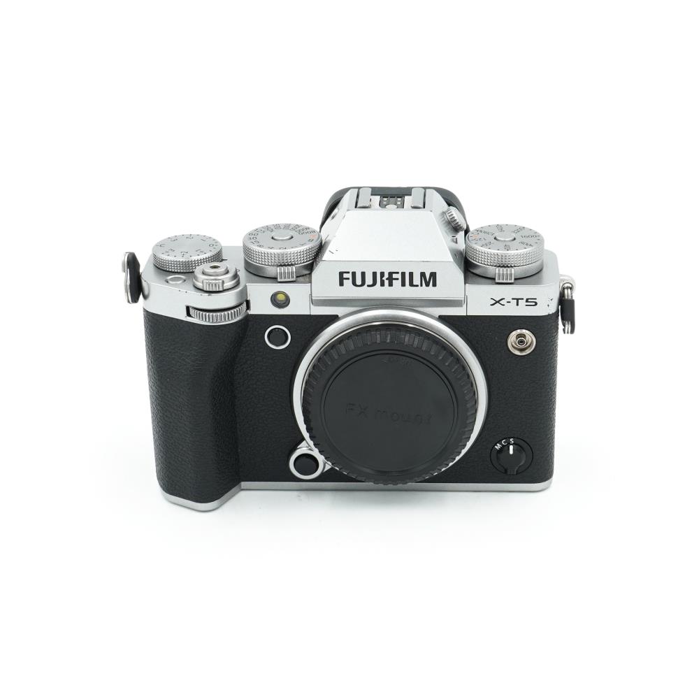 Fujifilm X-T5 - Silver