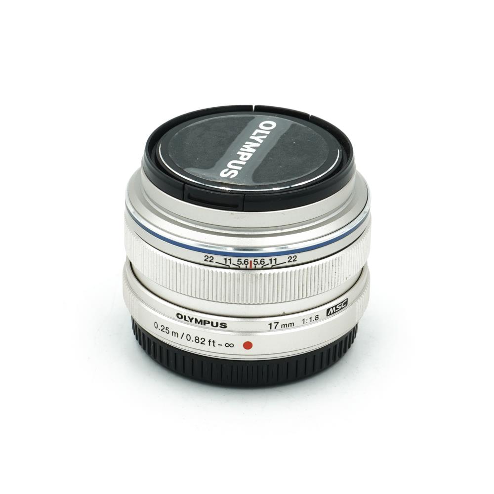 Olympus M.Zuiko 17mm f/1.8 - Silver