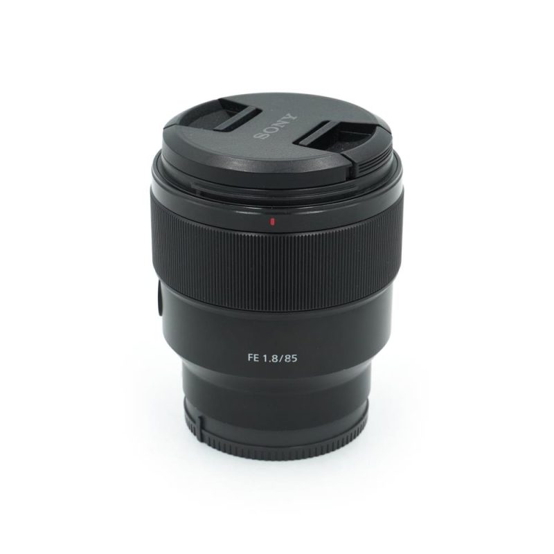 Sony FE 85mm f/1.8