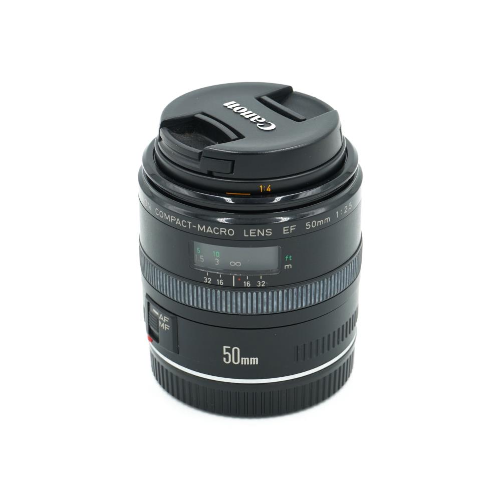 Canon EF 50mm f/2.5 Macro
