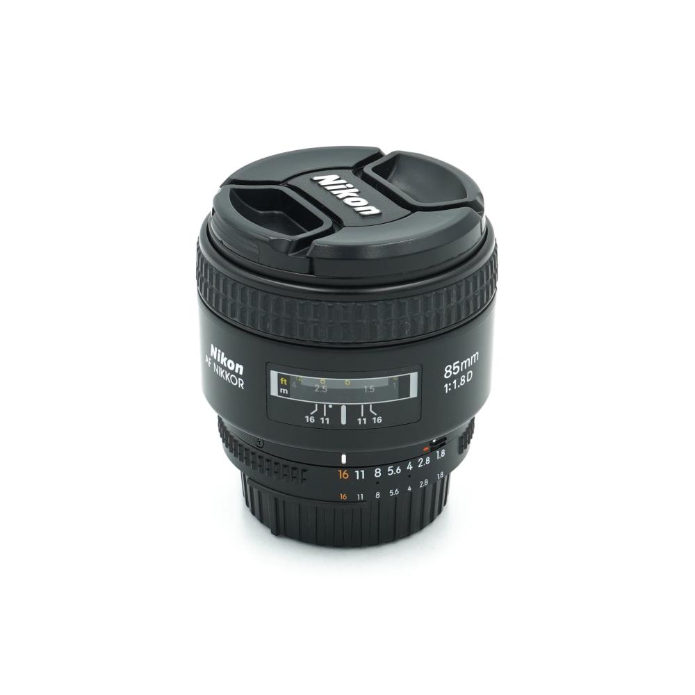 Nikon AF 85mm f/1.8 D