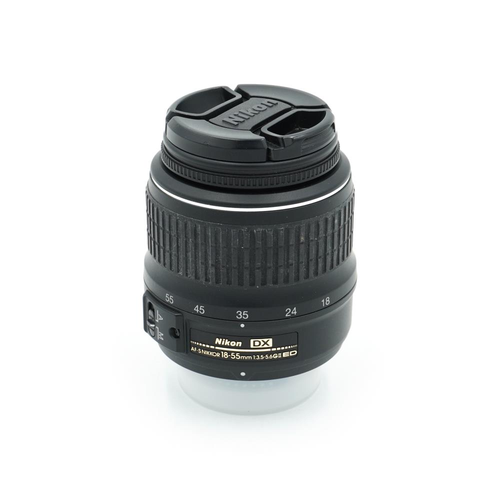 Nikon AF-S DX 18-55mm f/3.5-5.6 G II