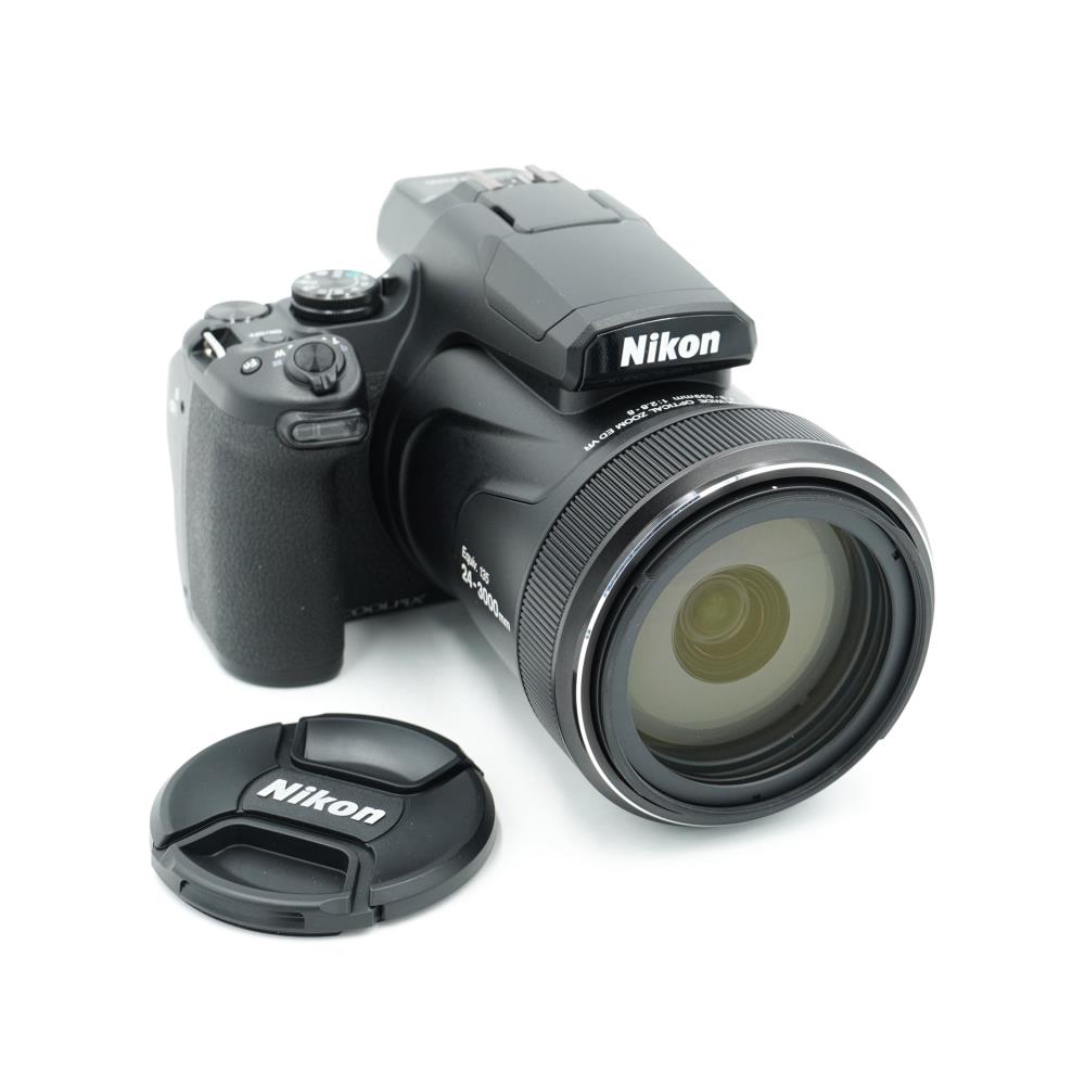 Nikon Coolpix P1100