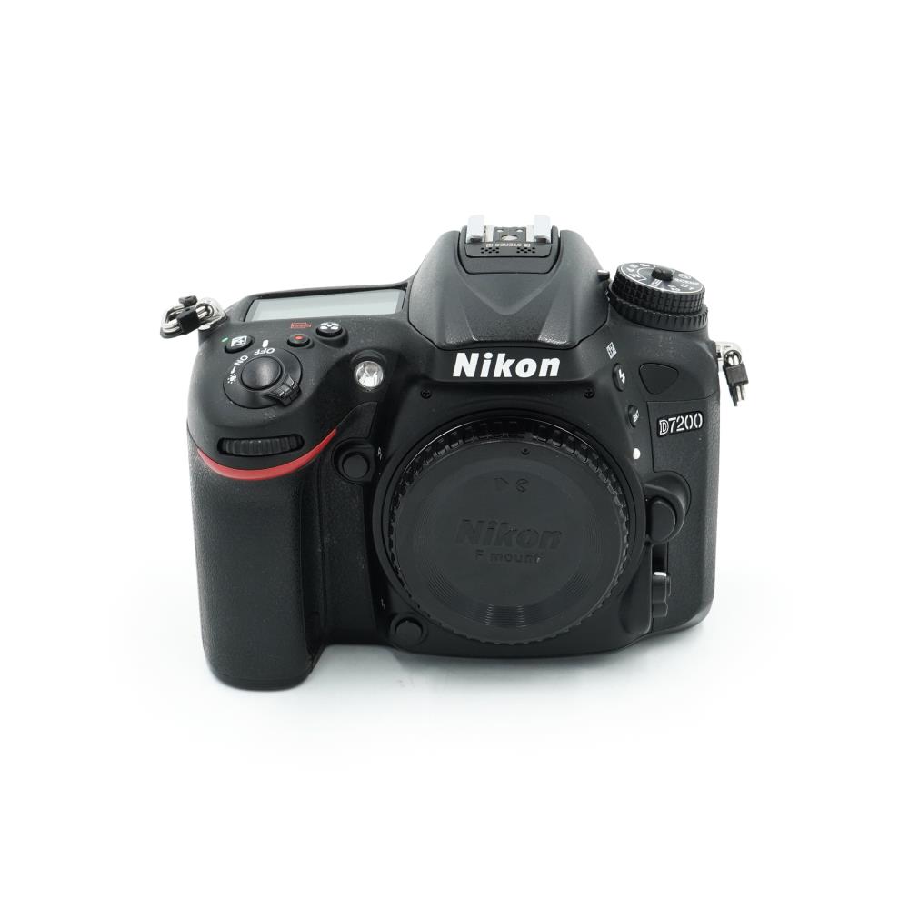 Nikon D7200