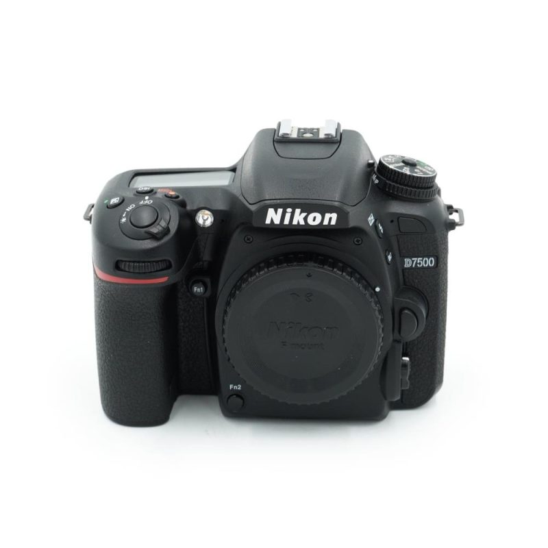 Nikon D7500