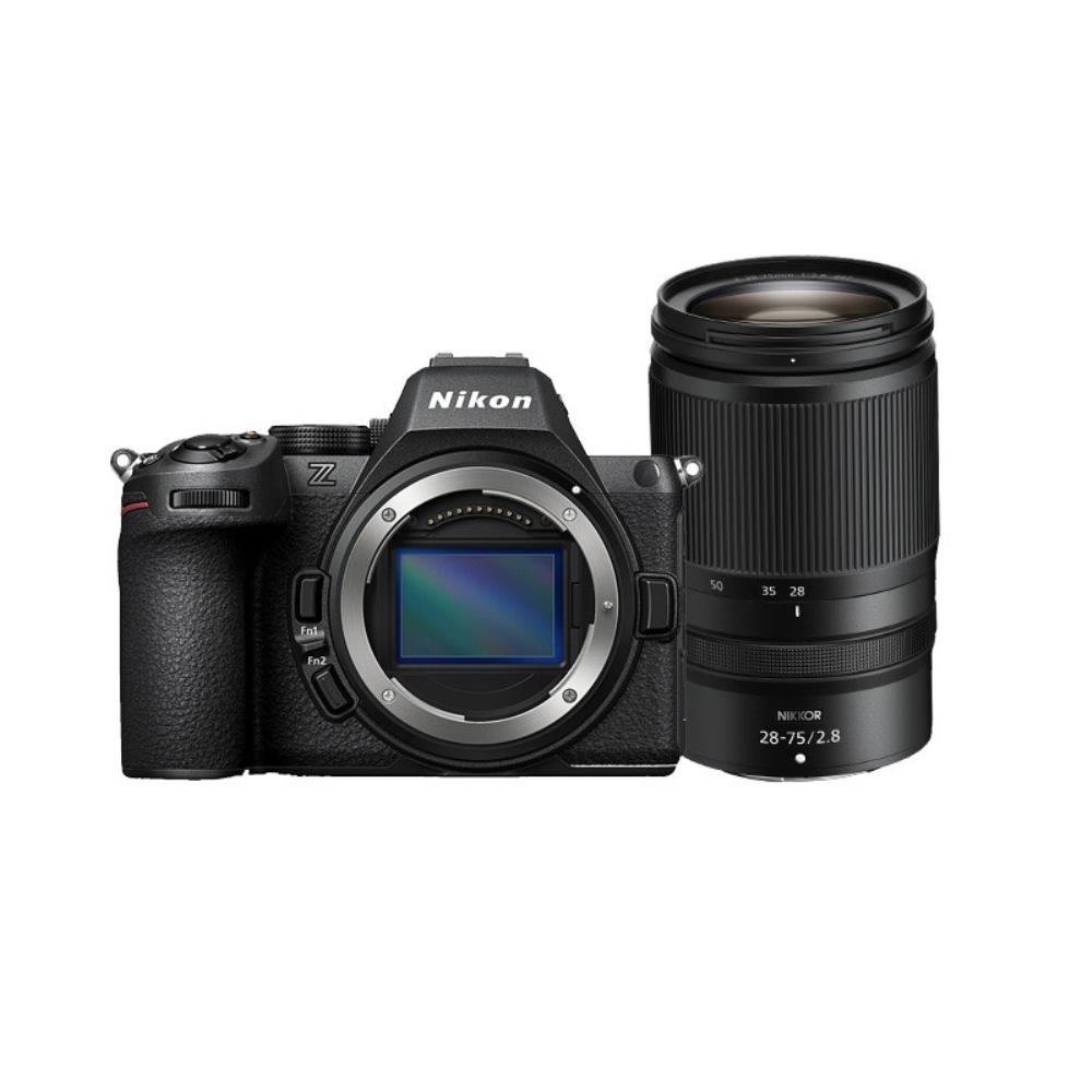 Nikon Z5 II   Z 28-75mm f/2.8   SDXC 128GB