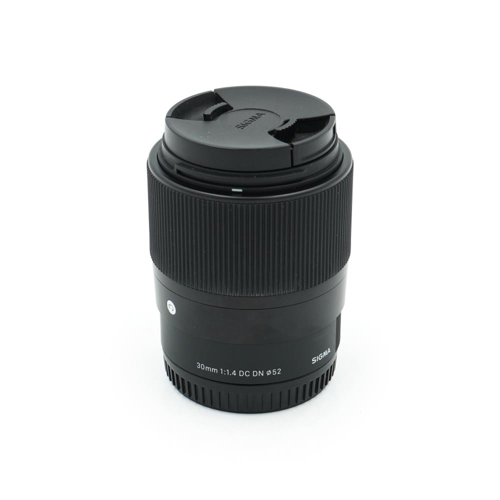 Sigma 30mm f/1.4 DC DN C (Sony E)