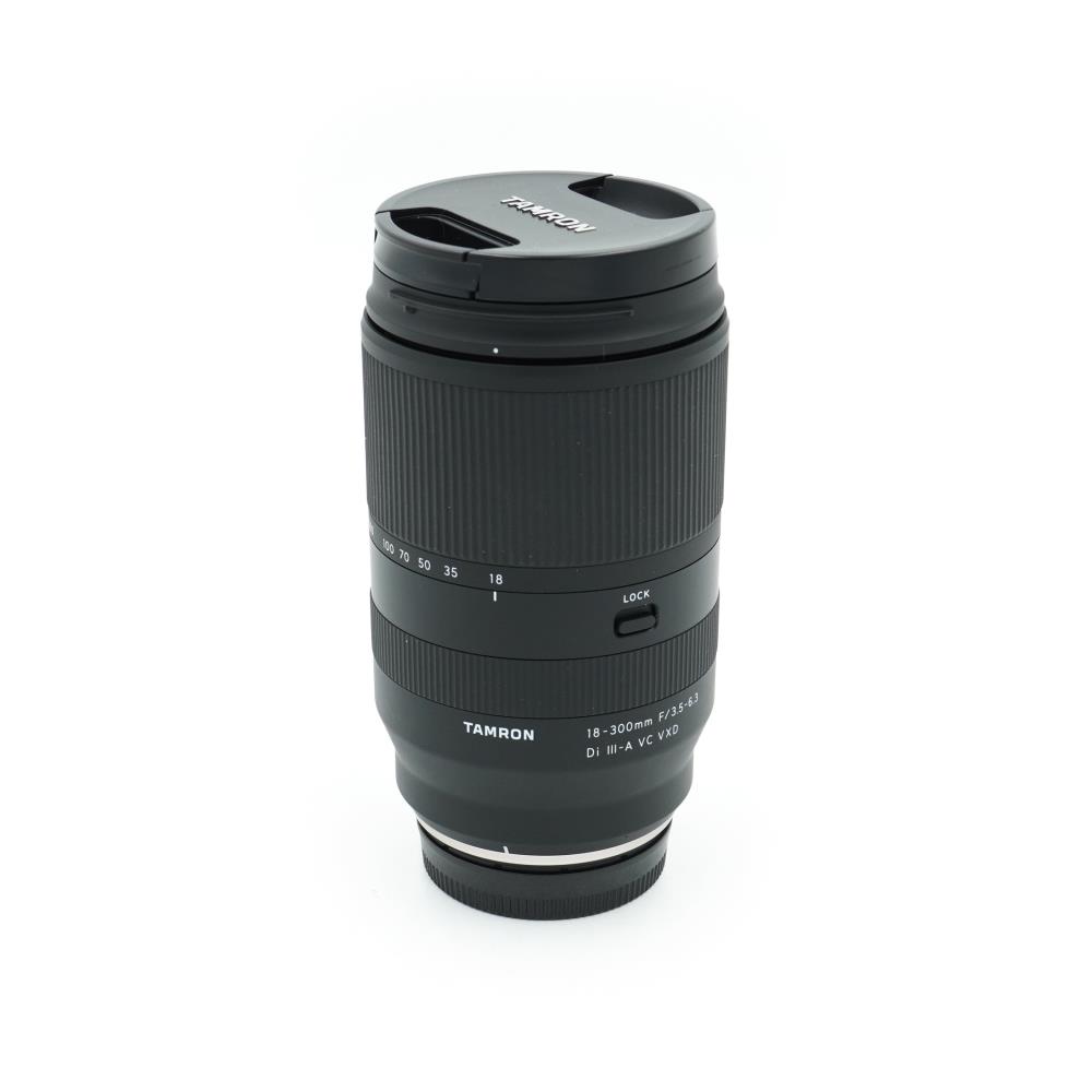Tamron 18-300mm f/3.5-6.3 Di III-A VC VXD (Fujifilm X)