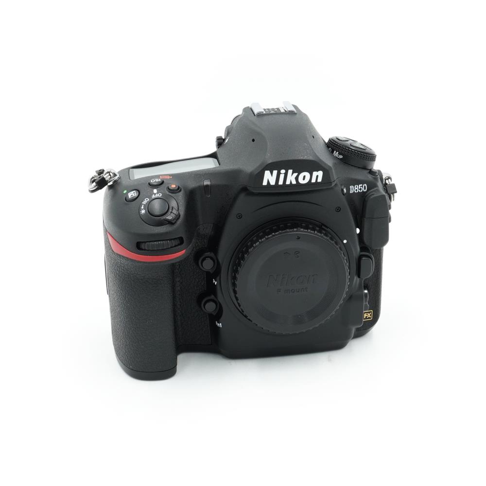 Nikon D850