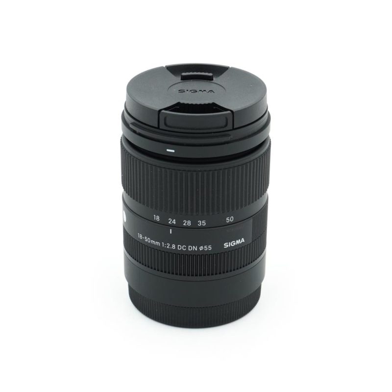 Sigma 18-50mm f/2.8 DC DN (Sony E-Mount)