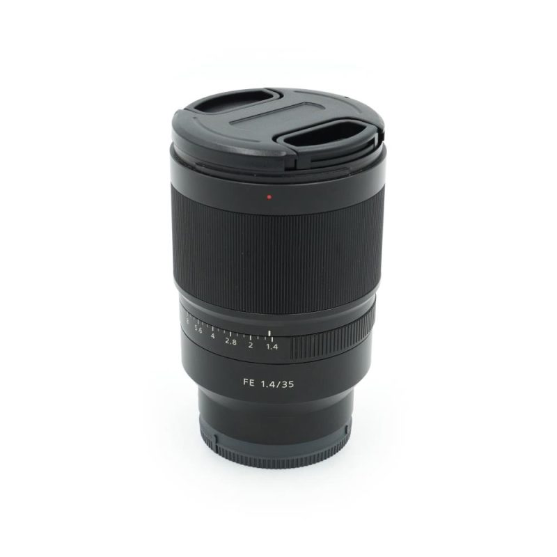 Sony FE 35mm f/1.4 ZA Distagon T*